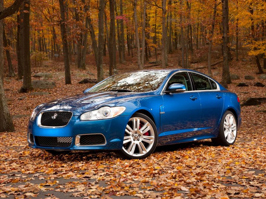  Jaguar XFR 2009 года  (US) (фото 14 из 16)